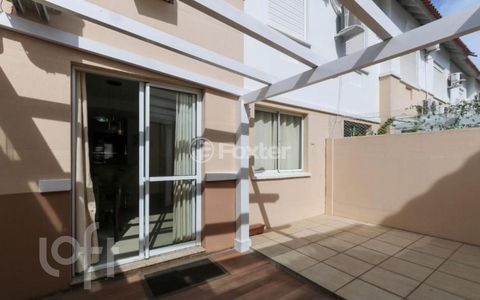 Image 3 - 932571