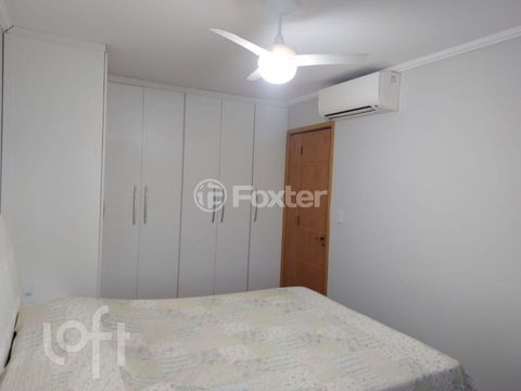 Image 7 - 932578