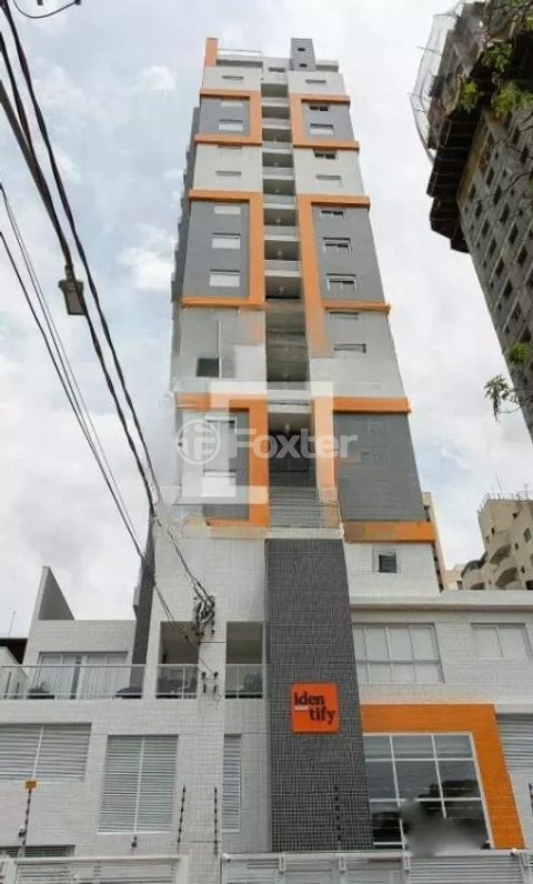 Image 3 - 932580