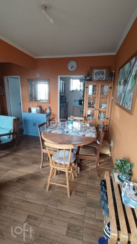 Image 5 - 932582