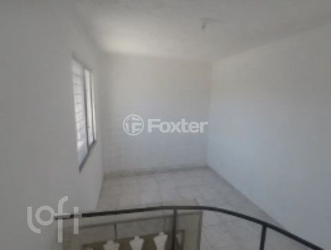 Image 3 - 932599