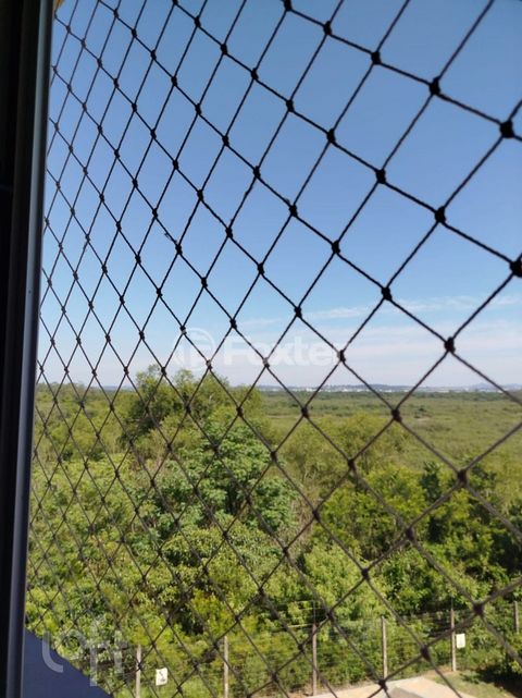 Image 1 - 932618