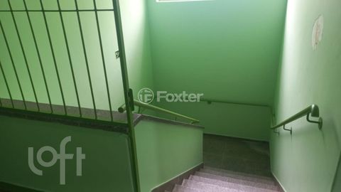 Image 4 - 932620