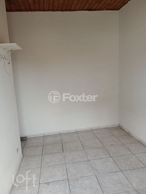 Image 7 - 932701