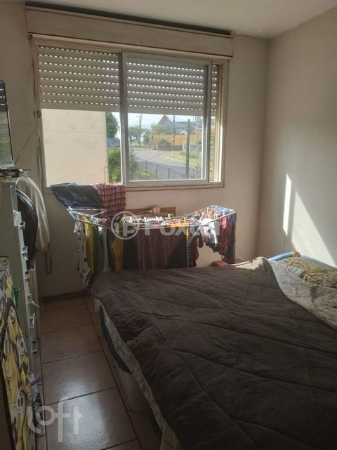 Image 3 - 932712