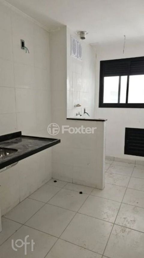 Image 3 - 932721