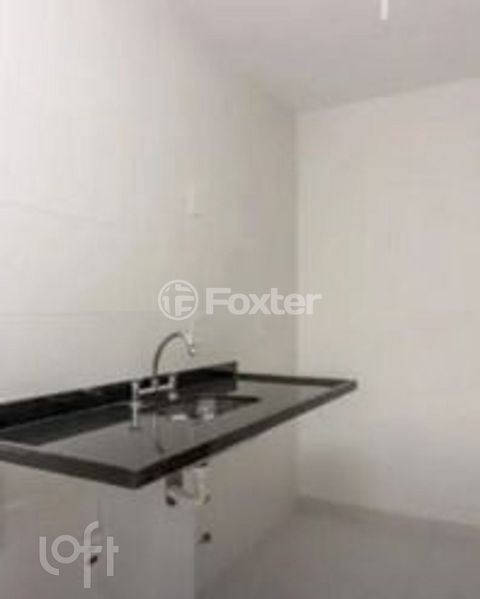 Image 4 - 932721