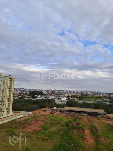 Image 6 - 932758