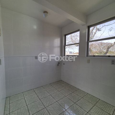 Image 7 - 932909