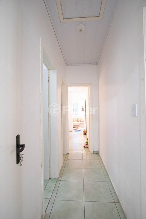 Image 14 - 933063