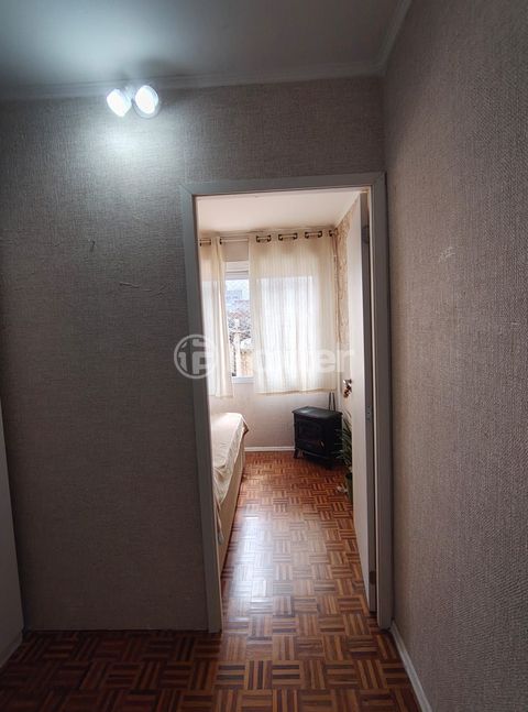 Image 9 - 933520