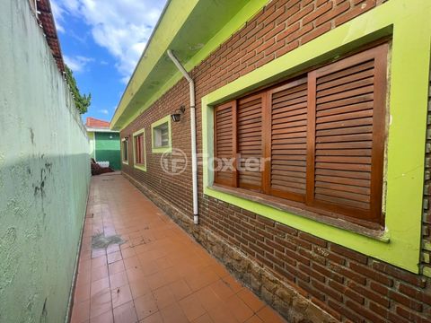 Image 8 - 933645