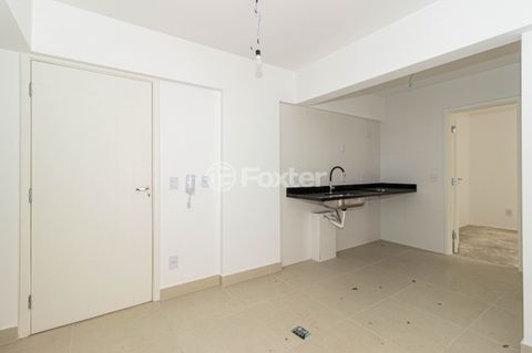 Image 7 - 933677