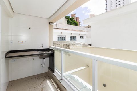 Image 3 - 933678