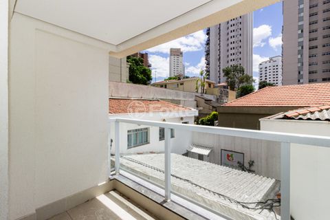 Image 5 - 933685