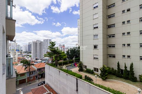 Image 18 - 933699