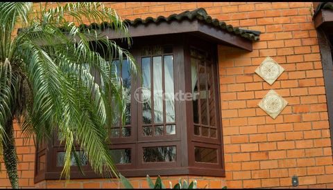 Image 9 - 933700