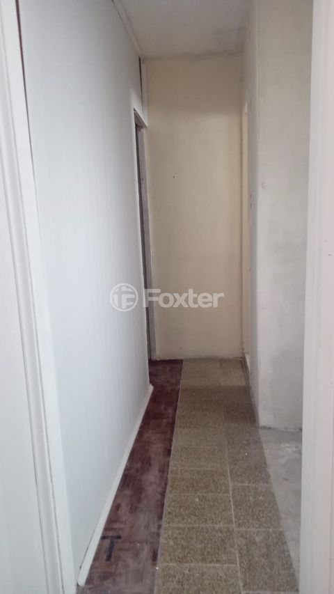 Image 7 - 933892