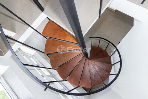 Image 6 - 934600