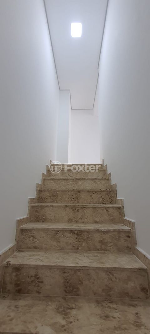 Image 10 - 934622