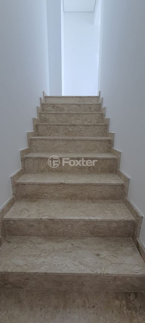 Image 9 - 934623