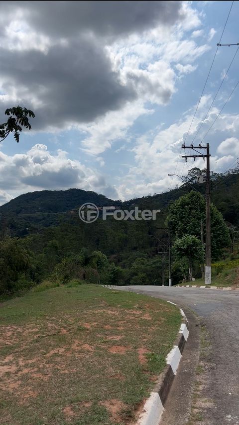 Image 3 - 934761
