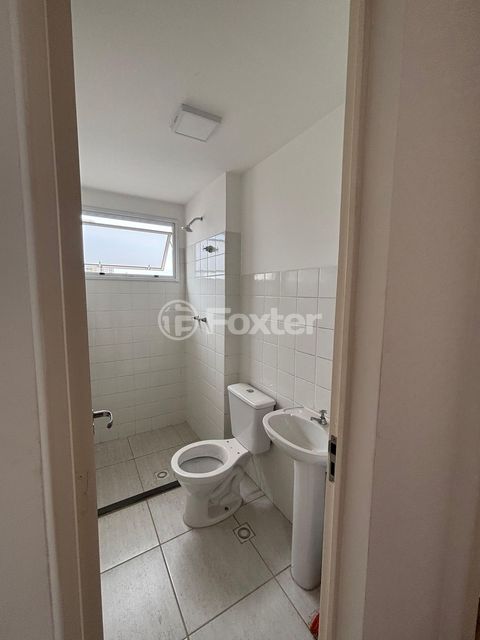 Image 7 - 935219
