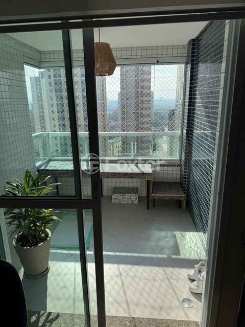 Image 3 - 935458