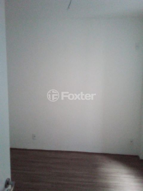 Image 4 - 935497