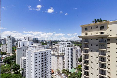 Image 3 - 935503