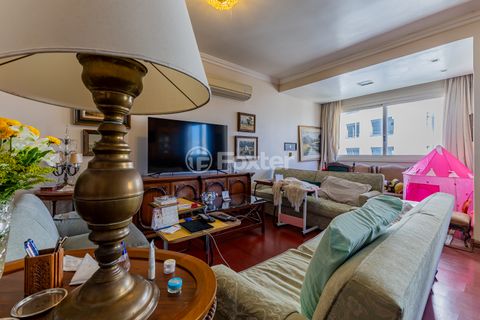 Image 3 - 935532