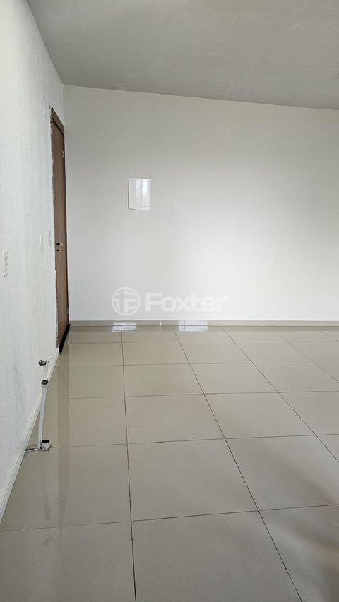 Image 10 - 935559