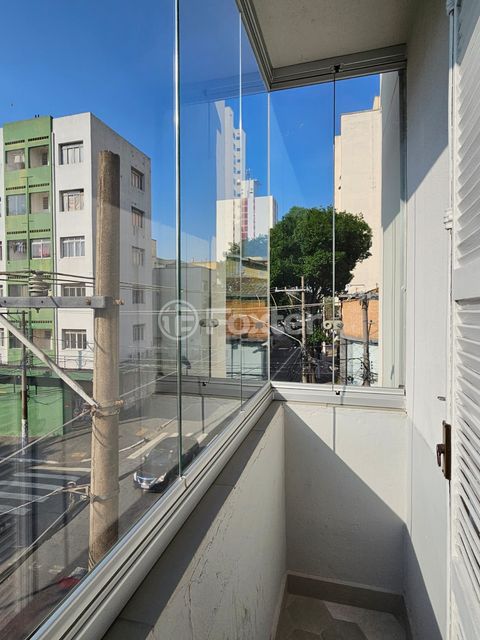 Image 6 - 935612