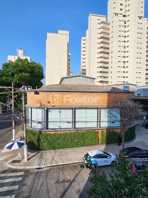 Image 7 - 935612