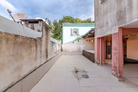 Image 7 - 936250