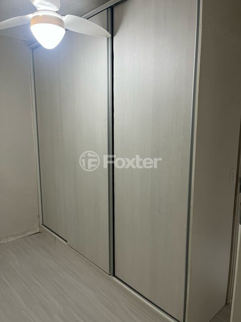 Image 7 - 936543