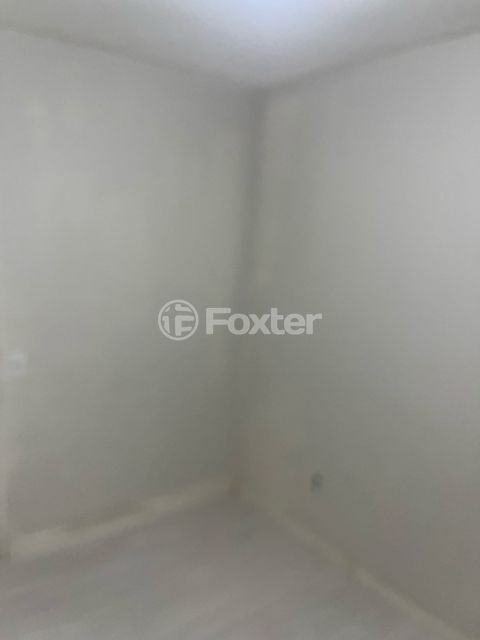 Image 5 - 936543