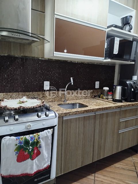 Image 8 - 936704