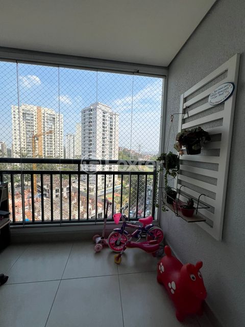 Image 9 - 936841
