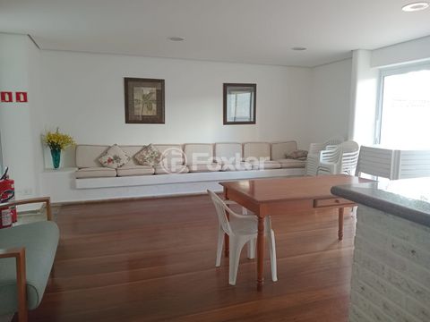 Image 10 - 937343