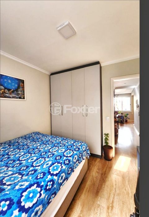 Image 7 - 937433