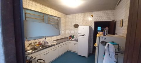 Image 8 - 937582