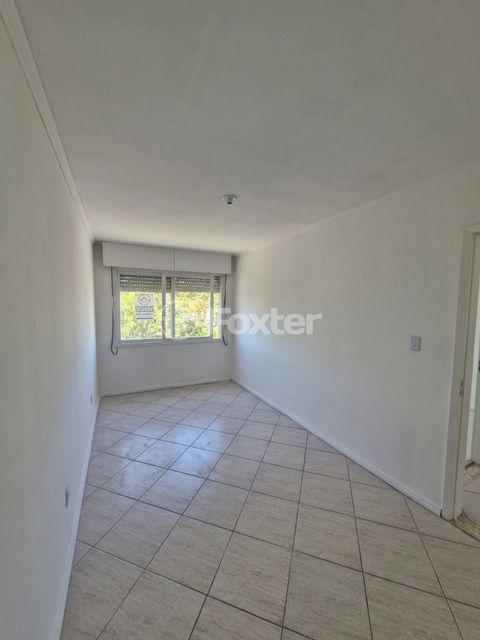 Image 4 - 938233