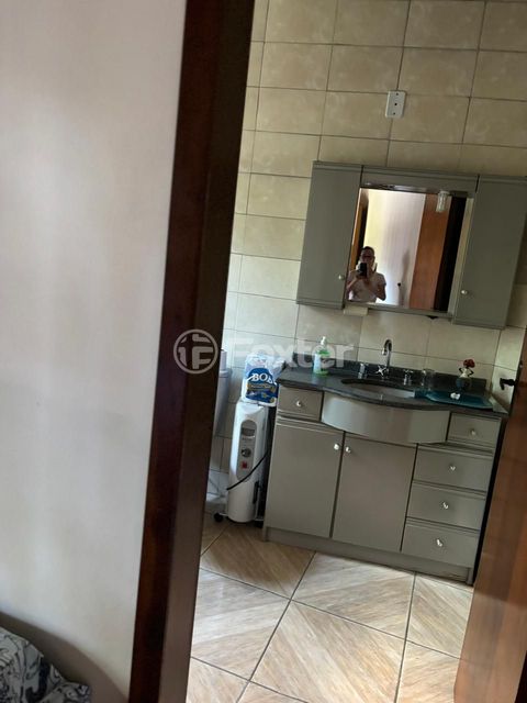Image 10 - 938632