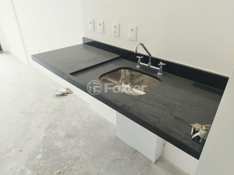 Image 4 - 938664