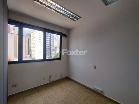 Image 3 - 938721