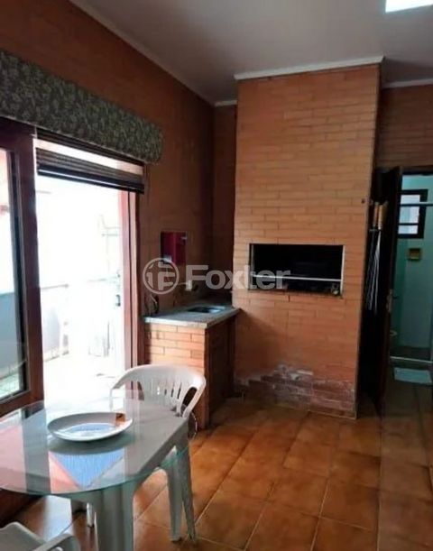 Image 5 - 938745