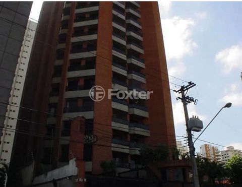 Image 3 - 939762