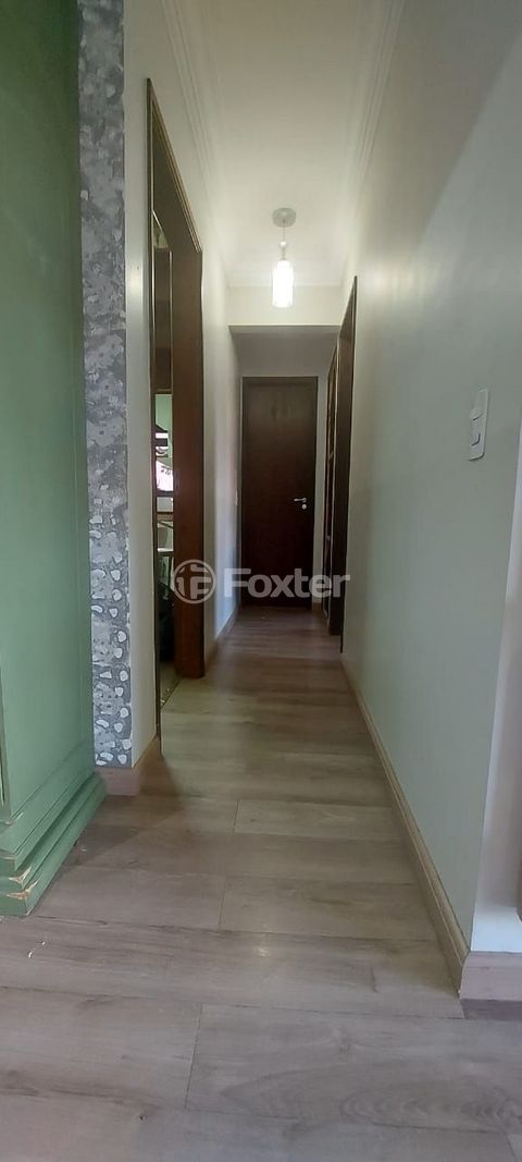 Image 5 - 939862
