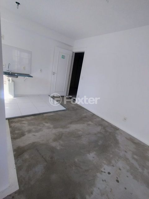 Image 8 - 939903